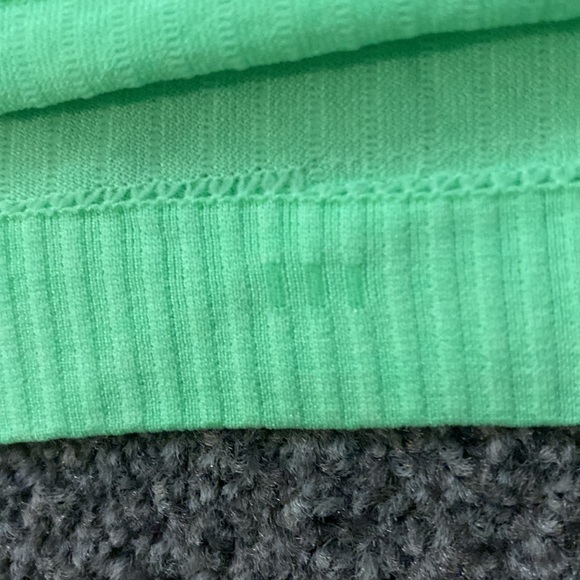 ❤️ Lululemon Ebb to Street RB Crop Tank Scream Green NWT - Picture 5 of 7